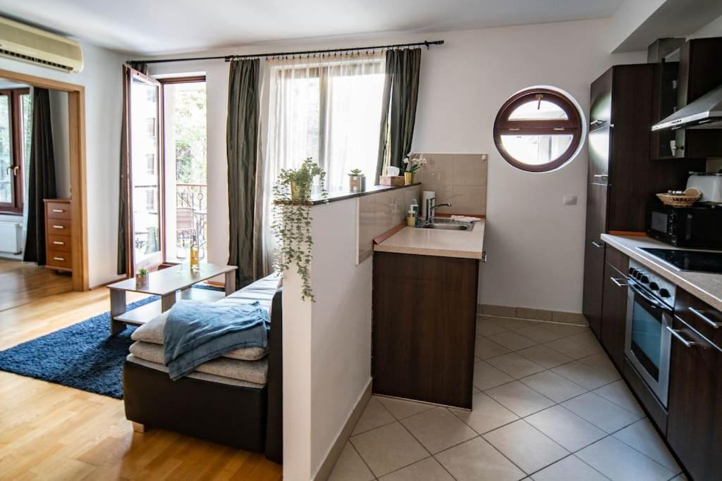 Free Parking! Soho Budapest 304, 4 Ppl, Ac, Fast Wifi, Smart Tv Ngoại thất bức ảnh