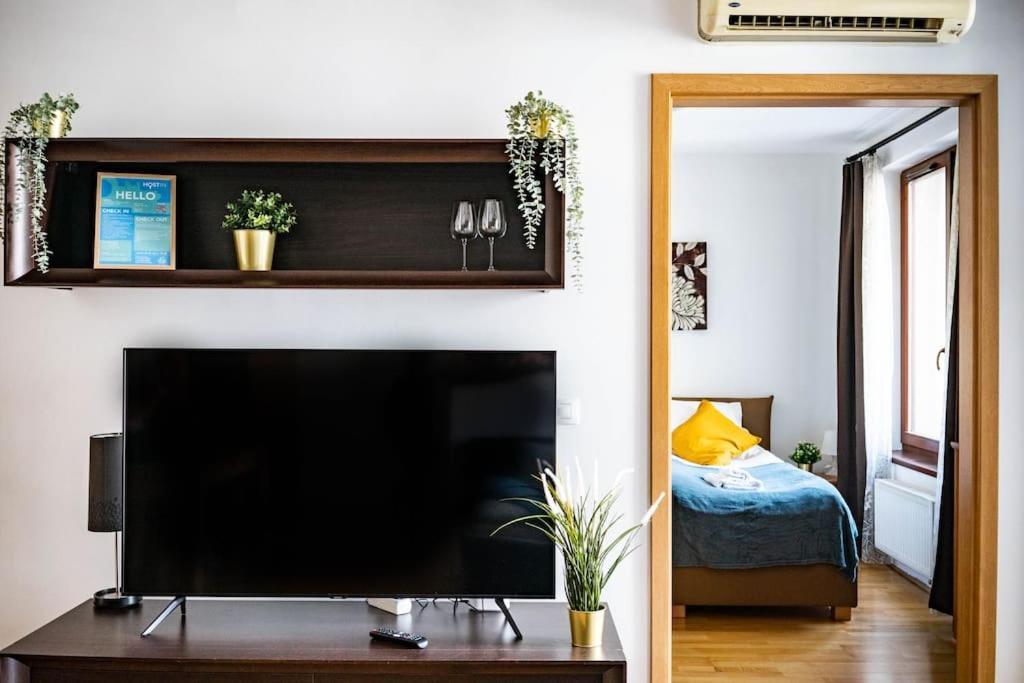 Free Parking! Soho Budapest 304, 4 Ppl, Ac, Fast Wifi, Smart Tv Ngoại thất bức ảnh